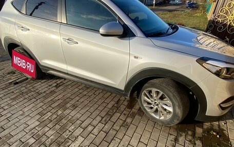 Hyundai Tucson III, 2018 год, 2 050 000 рублей, 17 фотография