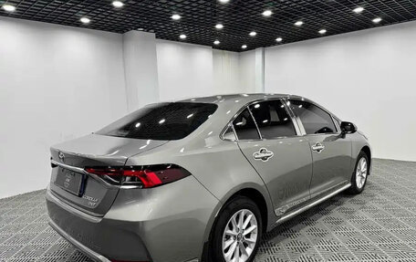 Toyota Corolla, 2022 год, 1 100 000 рублей, 4 фотография