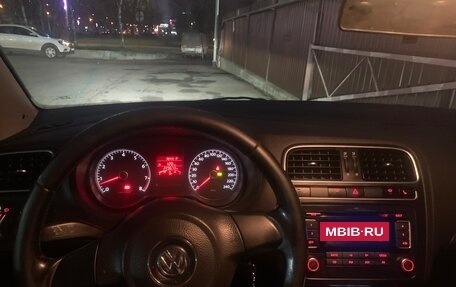 Volkswagen Polo VI (EU Market), 2011 год, 820 000 рублей, 6 фотография