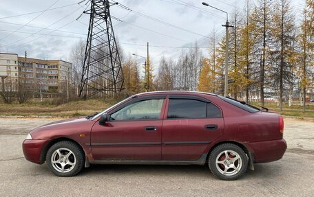 Mitsubishi Carisma I, 1998 год, 205 000 рублей, 3 фотография