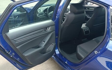 Honda Accord IX рестайлинг, 2022 год, 3 300 000 рублей, 23 фотография