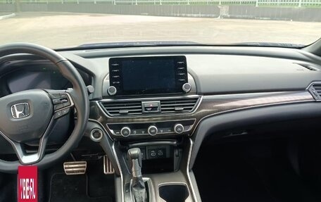 Honda Accord IX рестайлинг, 2022 год, 3 300 000 рублей, 22 фотография