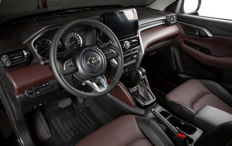 Toyota Urban Cruiser, 2023 год, 3 498 000 рублей, 10 фотография