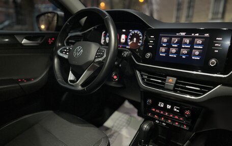 Volkswagen Polo VI (EU Market), 2022 год, 1 880 000 рублей, 13 фотография