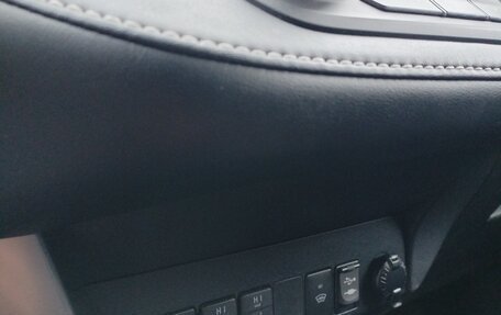 Toyota RAV4, 2017 год, 2 100 000 рублей, 8 фотография