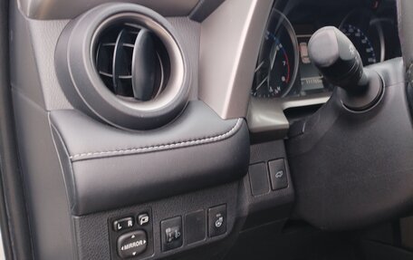 Toyota RAV4, 2017 год, 2 100 000 рублей, 9 фотография