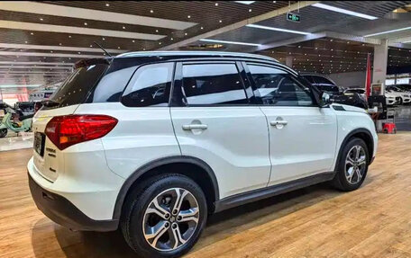 Suzuki Vitara II рестайлинг, 2017 год, 1 790 000 рублей, 7 фотография