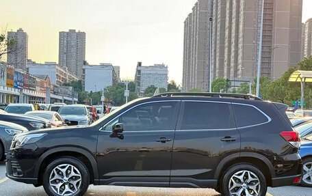 Subaru Forester, 2022 год, 2 000 000 рублей, 6 фотография