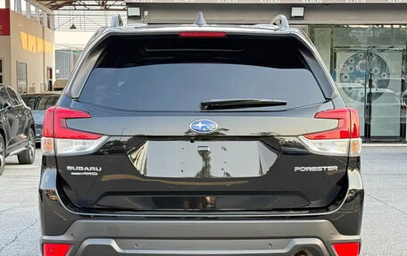 Subaru Forester, 2022 год, 2 000 000 рублей, 5 фотография