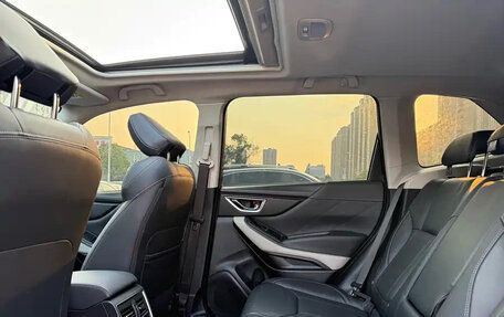 Subaru Forester, 2022 год, 2 000 000 рублей, 17 фотография