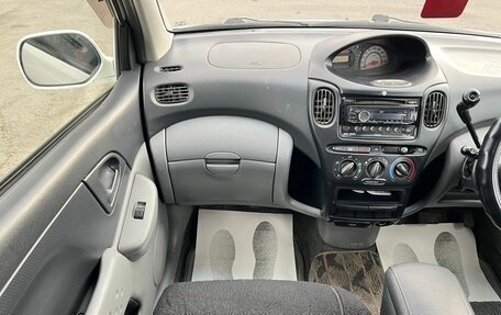 Toyota FunCargo, 2001 год, 469 000 рублей, 17 фотография