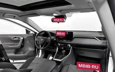 Toyota RAV4, 2025 год, 4 600 000 рублей, 7 фотография