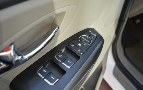 KIA Carnival III, 2018 год, 2 820 000 рублей, 23 фотография