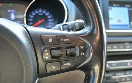 KIA Carnival III, 2018 год, 2 820 000 рублей, 34 фотография