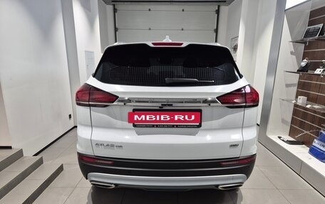 Geely Atlas, 2023 год, 2 119 000 рублей, 5 фотография