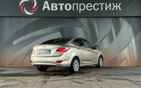 Hyundai Solaris II рестайлинг, 2011 год, 720 000 рублей, 7 фотография