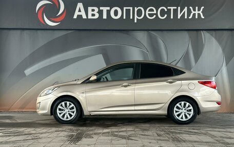 Hyundai Solaris II рестайлинг, 2011 год, 720 000 рублей, 8 фотография