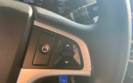 Hyundai Solaris II рестайлинг, 2011 год, 720 000 рублей, 13 фотография