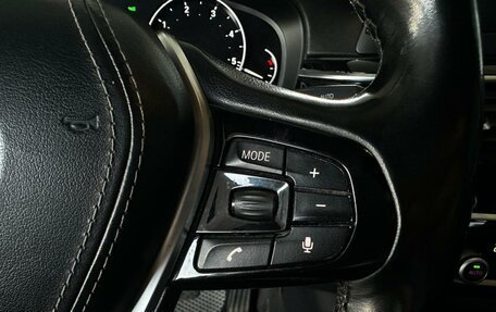 BMW 5 серия, 2019 год, 2 390 000 рублей, 14 фотография