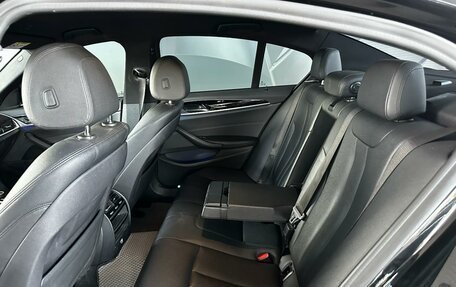 BMW 5 серия, 2019 год, 2 390 000 рублей, 27 фотография