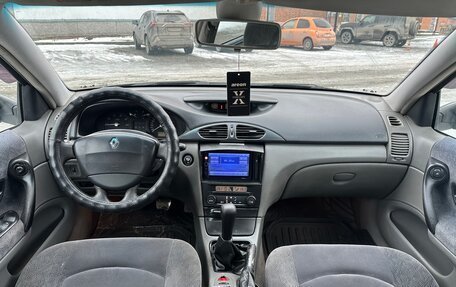 Renault Laguna II, 2001 год, 289 000 рублей, 18 фотография