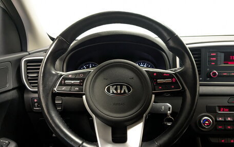 KIA Sportage IV рестайлинг, 2021 год, 3 085 000 рублей, 21 фотография