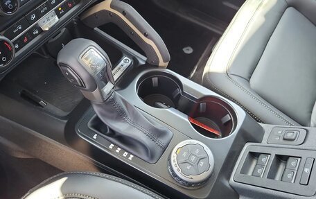 Ford Bronco, 2025 год, 10 761 585 рублей, 20 фотография