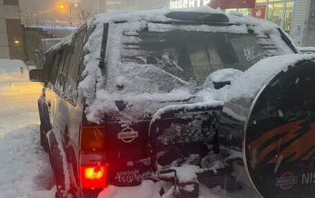 Nissan Terrano II рестайлинг, 1993 год, 800 000 рублей, 21 фотография