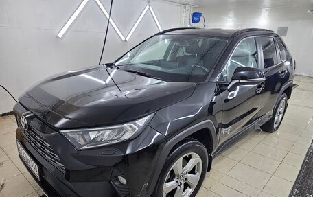 Toyota RAV4, 2020 год, 2 899 000 рублей, 12 фотография