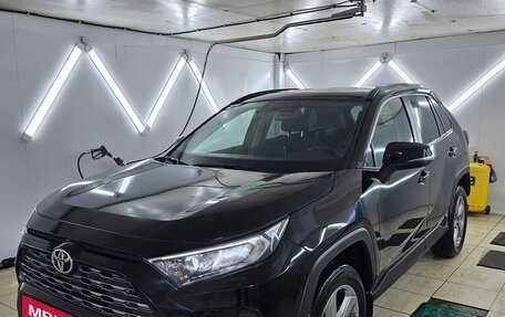 Toyota RAV4, 2020 год, 2 899 000 рублей, 4 фотография