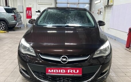 Opel Astra J, 2013 год, 800 000 рублей, 3 фотография