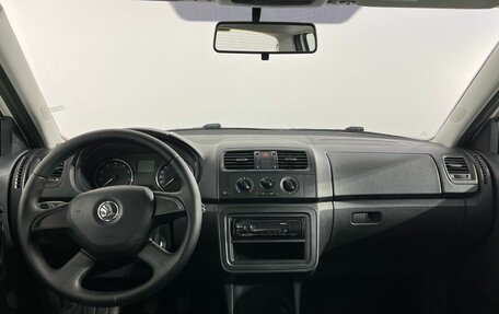 Skoda Fabia II, 2013 год, 600 000 рублей, 7 фотография