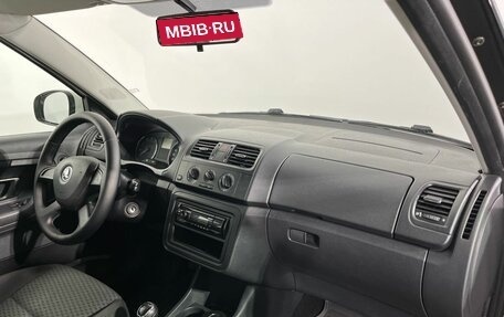 Skoda Fabia II, 2013 год, 600 000 рублей, 9 фотография