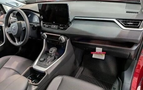 Toyota RAV4, 2025 год, 7 400 000 рублей, 12 фотография