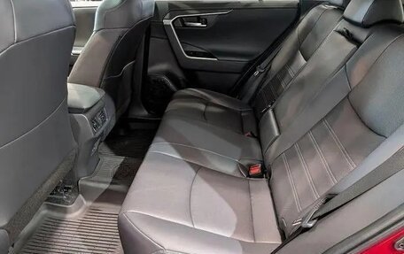 Toyota RAV4, 2025 год, 7 400 000 рублей, 13 фотография