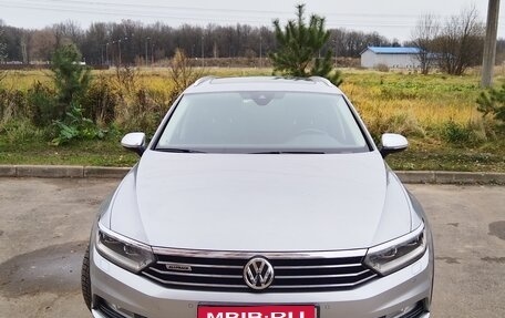 Volkswagen Passat B8 рестайлинг, 2018 год, 2 850 000 рублей, 1 фотография
