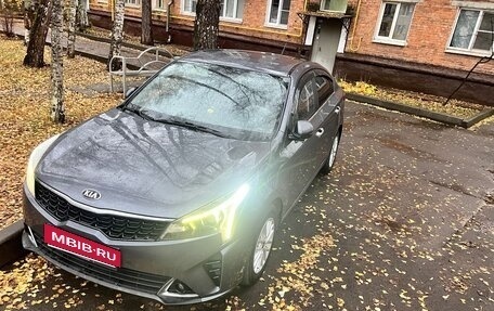 KIA Rio IV, 2021 год, 2 200 000 рублей, 1 фотография