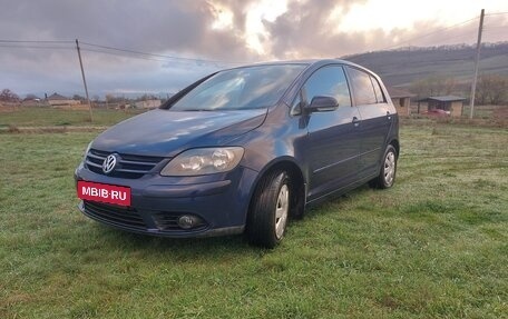 Volkswagen Golf Plus I, 2008 год, 610 000 рублей, 2 фотография