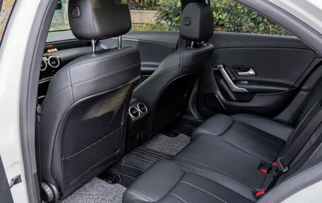 Mercedes-Benz A-Класс, 2021 год, 2 345 000 рублей, 10 фотография