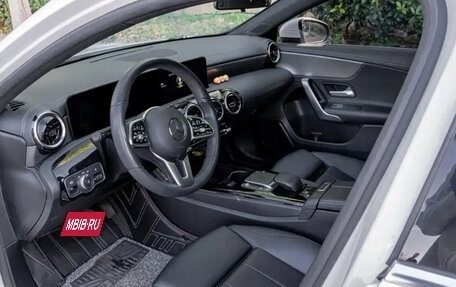 Mercedes-Benz A-Класс, 2021 год, 2 345 000 рублей, 8 фотография