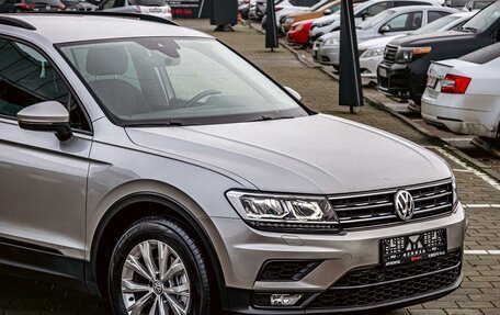 Volkswagen Tiguan II, 2019 год, 2 055 000 рублей, 9 фотография
