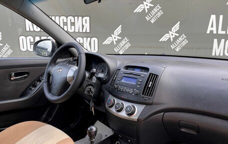 Hyundai Elantra IV, 2010 год, 650 000 рублей, 21 фотография