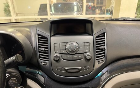 Chevrolet Orlando I, 2012 год, 999 000 рублей, 12 фотография