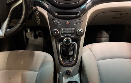 Chevrolet Orlando I, 2012 год, 999 000 рублей, 13 фотография