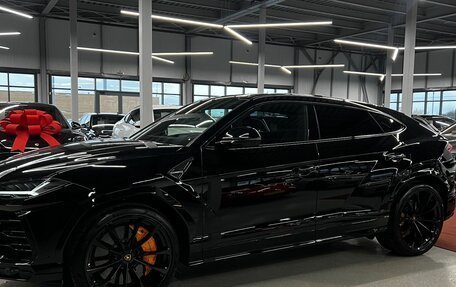 Lamborghini Urus I, 2022 год, 29 990 000 рублей, 3 фотография