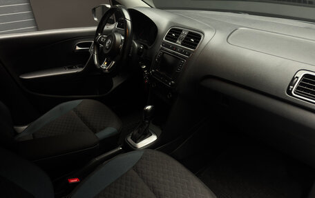 Volkswagen Polo VI (EU Market), 2019 год, 1 550 000 рублей, 19 фотография