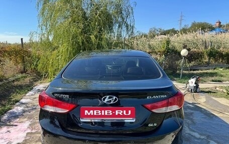 Hyundai Elantra V, 2013 год, 1 100 000 рублей, 3 фотография