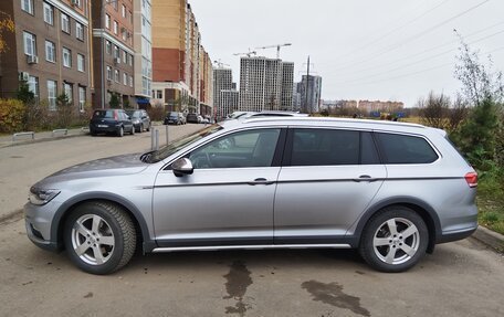 Volkswagen Passat B8 рестайлинг, 2018 год, 2 850 000 рублей, 3 фотография