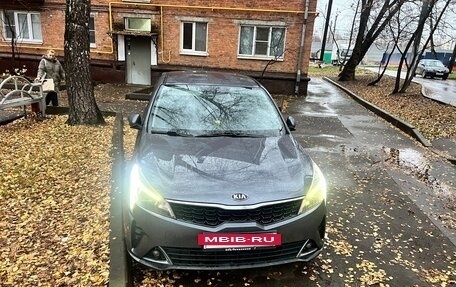 KIA Rio IV, 2021 год, 2 200 000 рублей, 2 фотография
