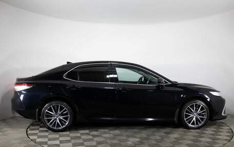 Toyota Camry, 2021 год, 3 249 000 рублей, 4 фотография